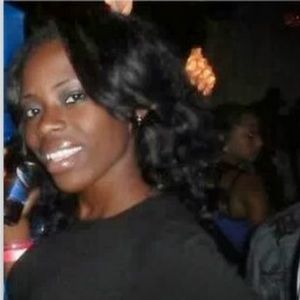 Meet your Posher, Dominique